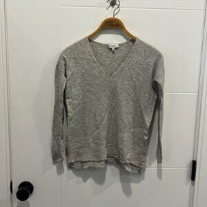 Aritzia Babaton gray long sleeve sweater size XS
